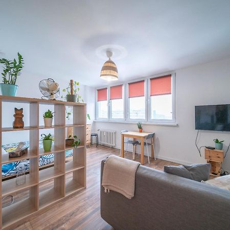Апартаменты 10Th Floor Studio In The City Center Of Вроцлав Экстерьер фото