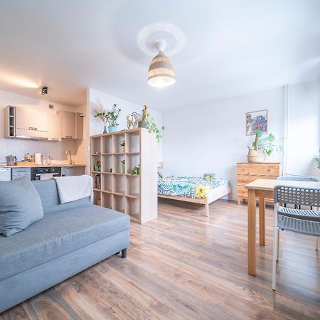 Апартаменты 10Th Floor Studio In The City Center Of Вроцлав Экстерьер фото